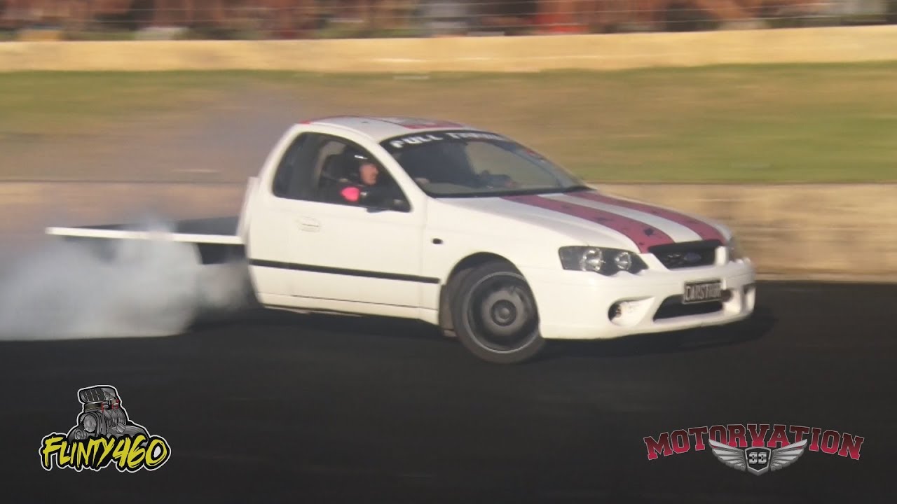 BA FALCON "CARSTR8R" AT MOTORVATION 33