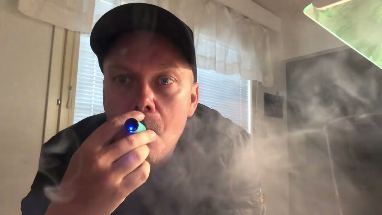 Nikotiiniton vape esittelyssä