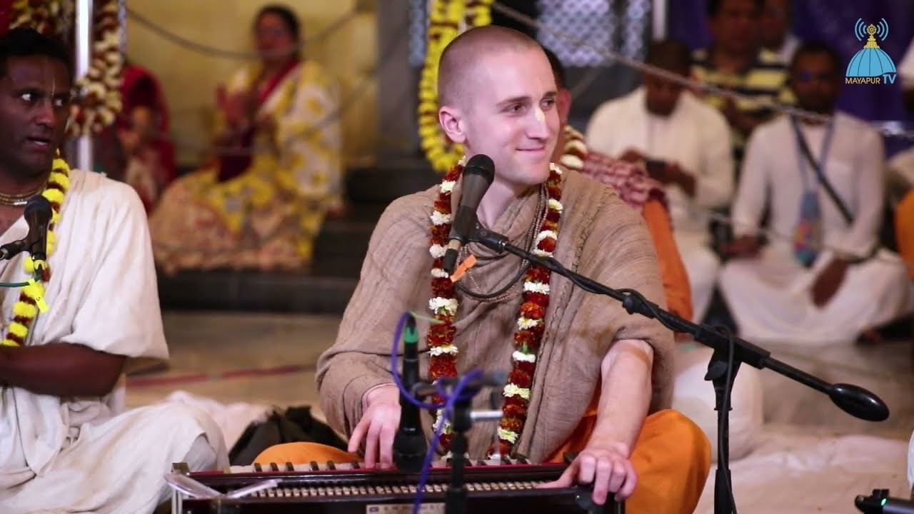 Glories of the Appearance of Sri Cairanya Mahaprabhu | Vraja-mohana das