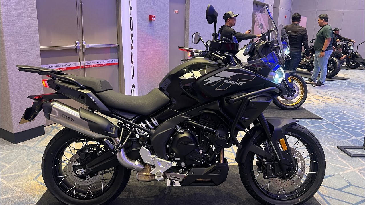 PELANCARAN CF MOTO MT700