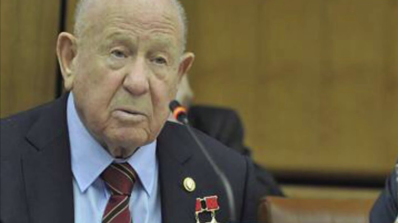 Алексей Леонов: «А Земля-то ведь круглая!»