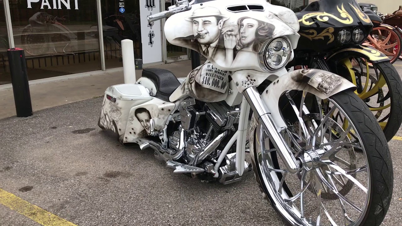 Custom  Baggers