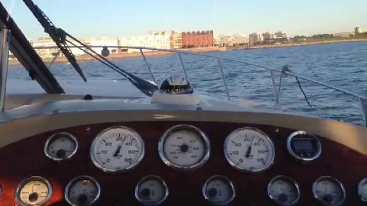 Bayliner 3055 Cruising