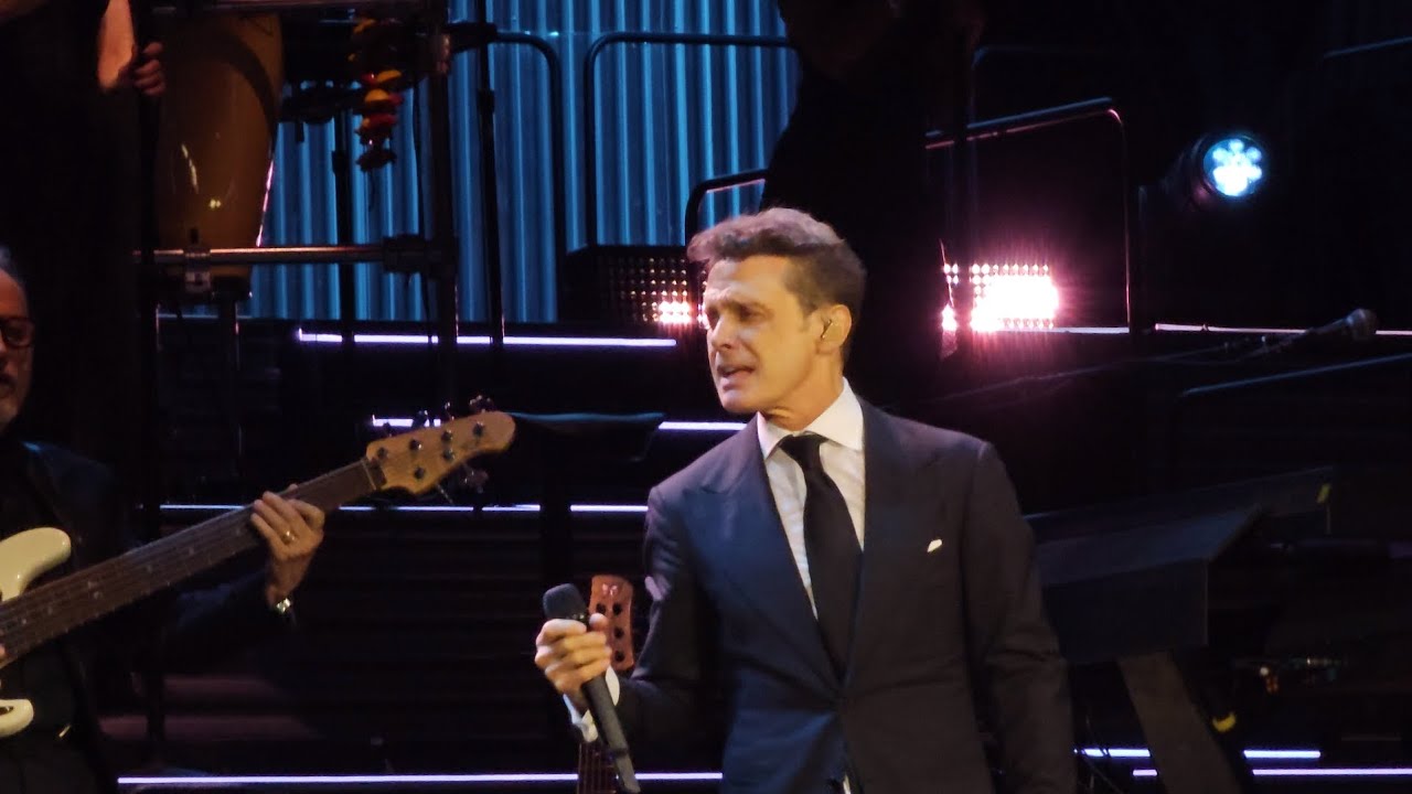Luis Miguel Medley - Como Yo Te Ame - Solamente Una Vez - Somos Novios... En Vivo Chile 2023. 4K