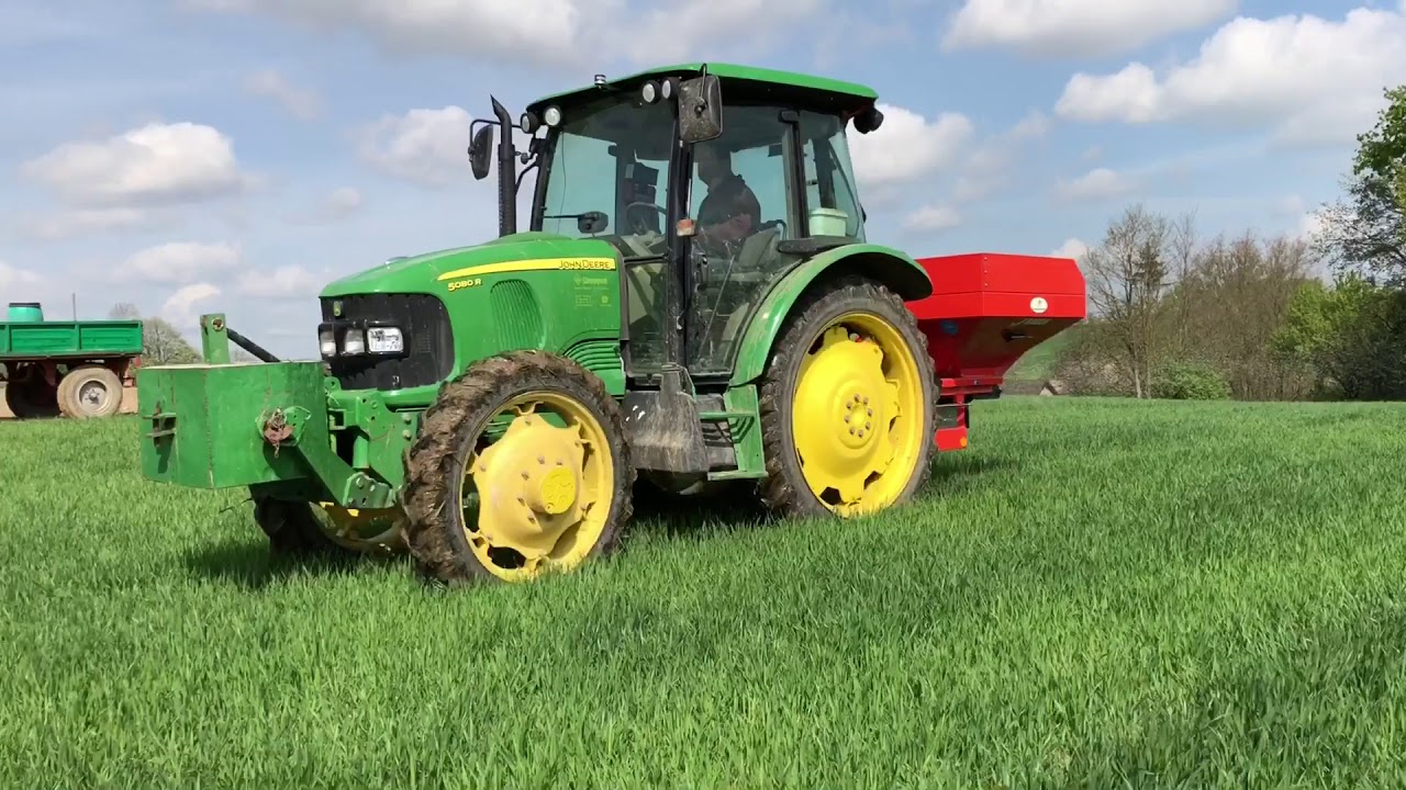 Rozsiewanie Nawozu i uprawa 2018 | John Deere 6520 | John Deere 5080R | Rauch