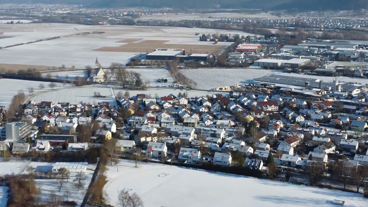 72108 Rottenburg , #RottenburgNeckar  Drohne am 7.Januar . D&uuml;nne Schneedecke . 4K.