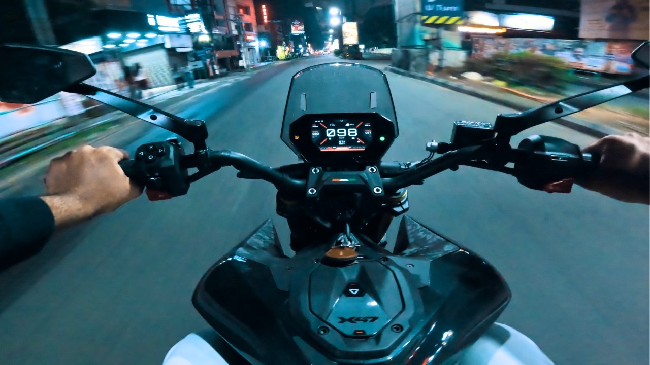 Ultraviolette X47 Crossover Ballistic Mode POV Night Ride | Insane Acceleration