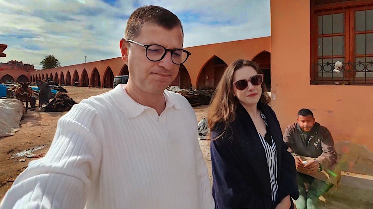 Am ajuns. Iată cazarea și împrejurimile... 🇲🇦 Marrakesh 2026