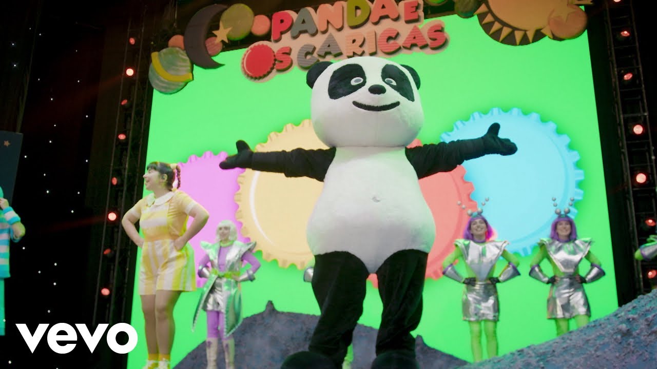 Panda e Os Caricas - A Minha Família (Ao Vivo)