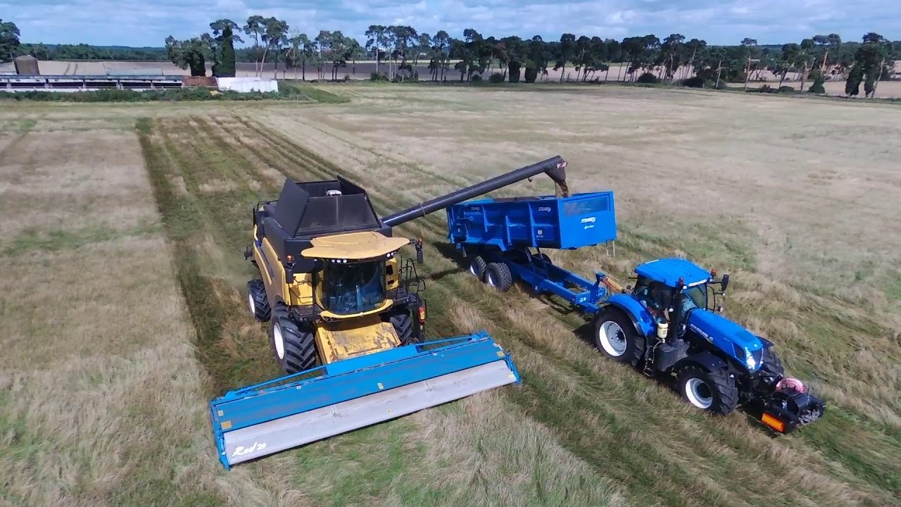 New Holland CX8.90 Combine, Grass seed