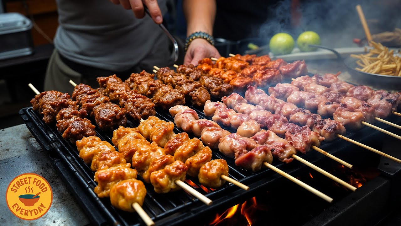 Top 10 Vietnamese Street Foods You Must Try 🇻🇳 | Insanely Good!