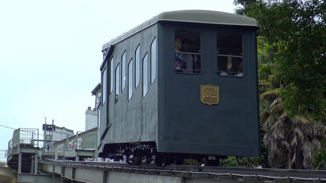 [4K Pau] Funiculaire (gare basse)