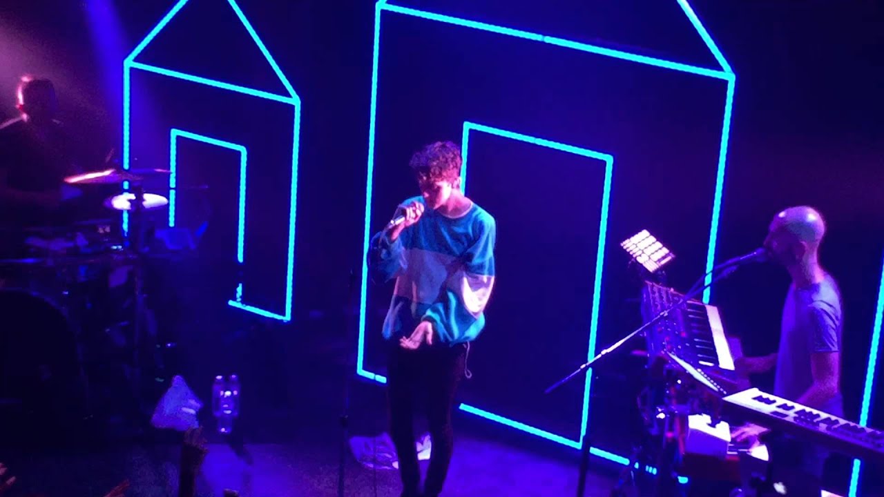 Suburbia - Troye Sivan - San Francisco