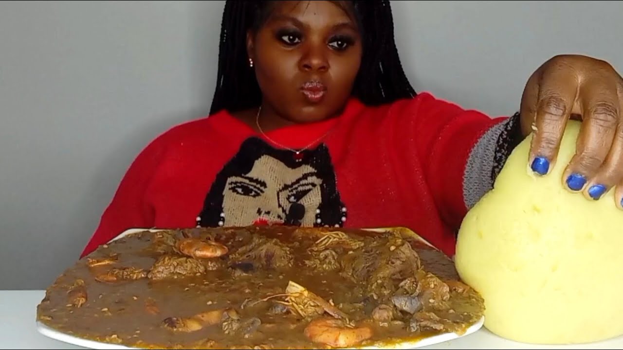 Cook & Eat With Me | Okro Ogbono Soup + Plantain Fufu | Simple Homemade Nigerian Meal