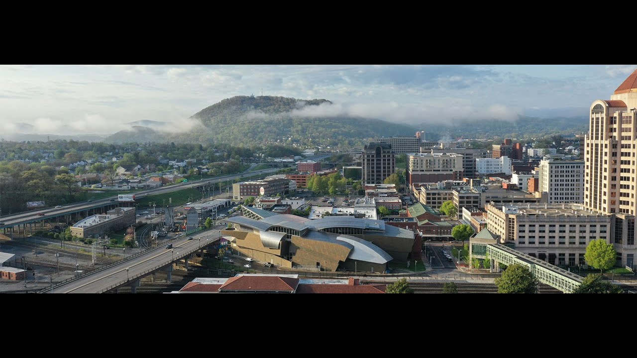 Mill Mountain: Beacon of the Valley