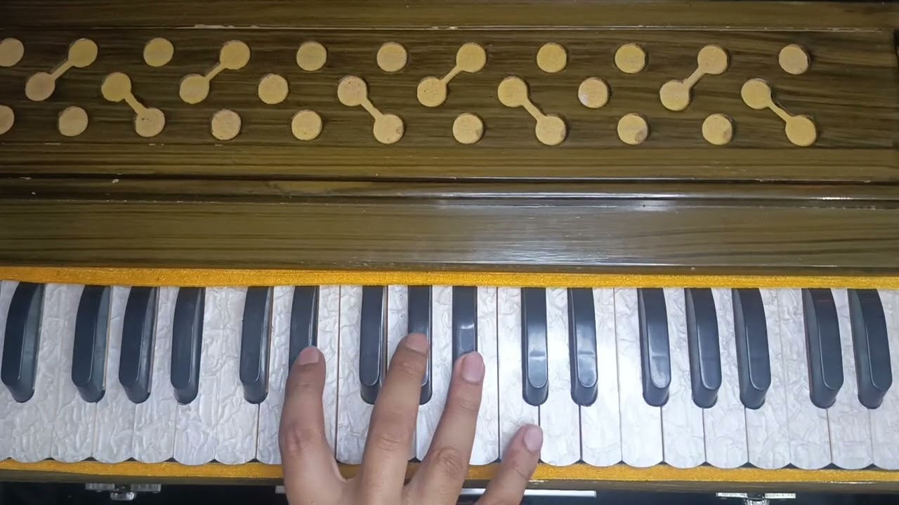 Shabad-Mere Satgura mein tujh bin avar na koe by Bhai Maninder Singh ji Hazoori Ragi (Female Scale)