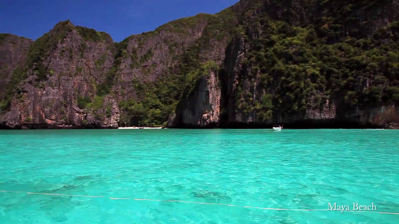 Amazing Blue Waters of Maya Bay, Koh Phi Phi, Phang Nga Bay | Phuket, Thailand (Canon 5D Mark II)