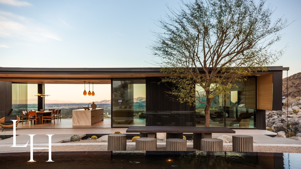 Inside a $8,900,000 Modernist Home In Palm Springs, California