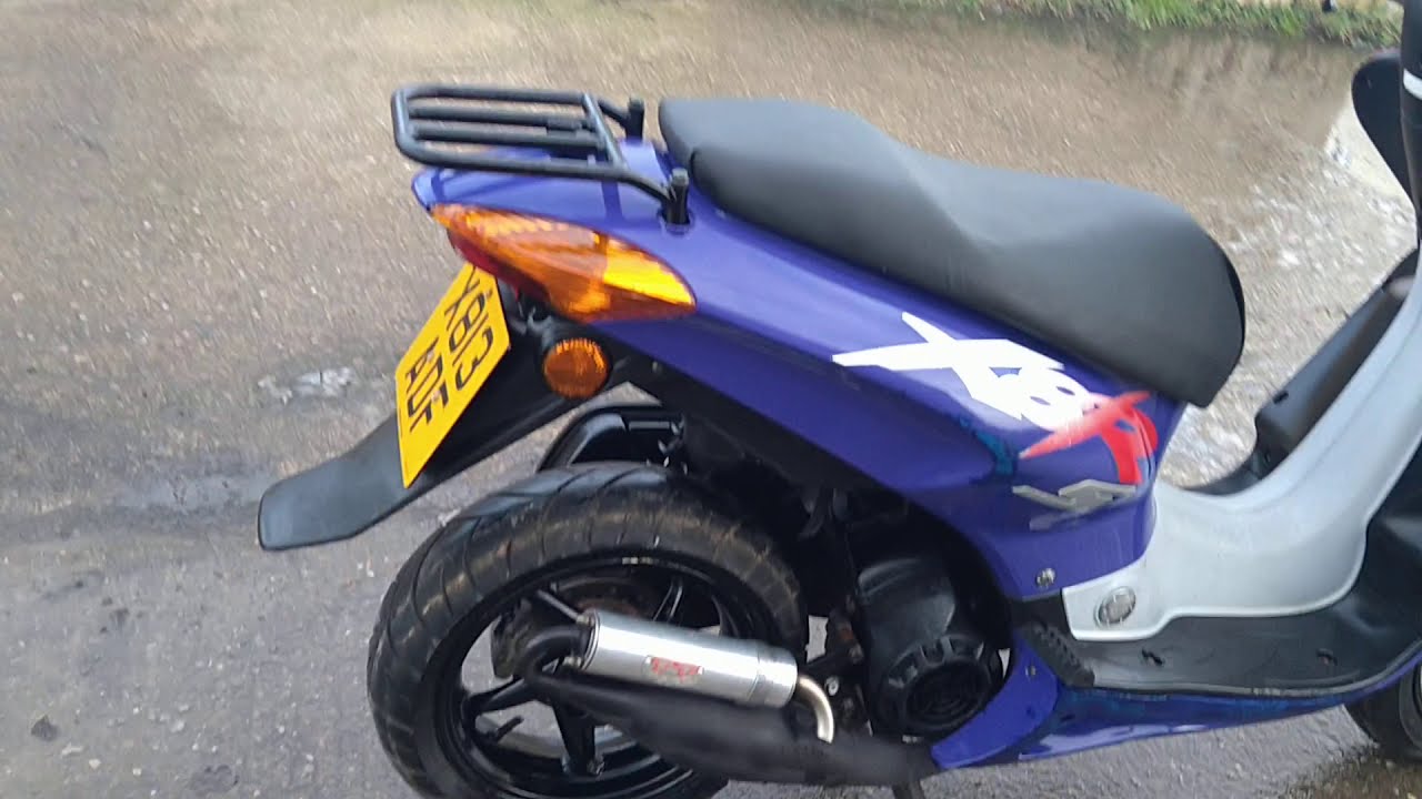 2000 HONDA X8R-S SZX50 X8R 50 SCOOTER 2T FULLY WORKING 50MPH NEW MOT REFURBISHED