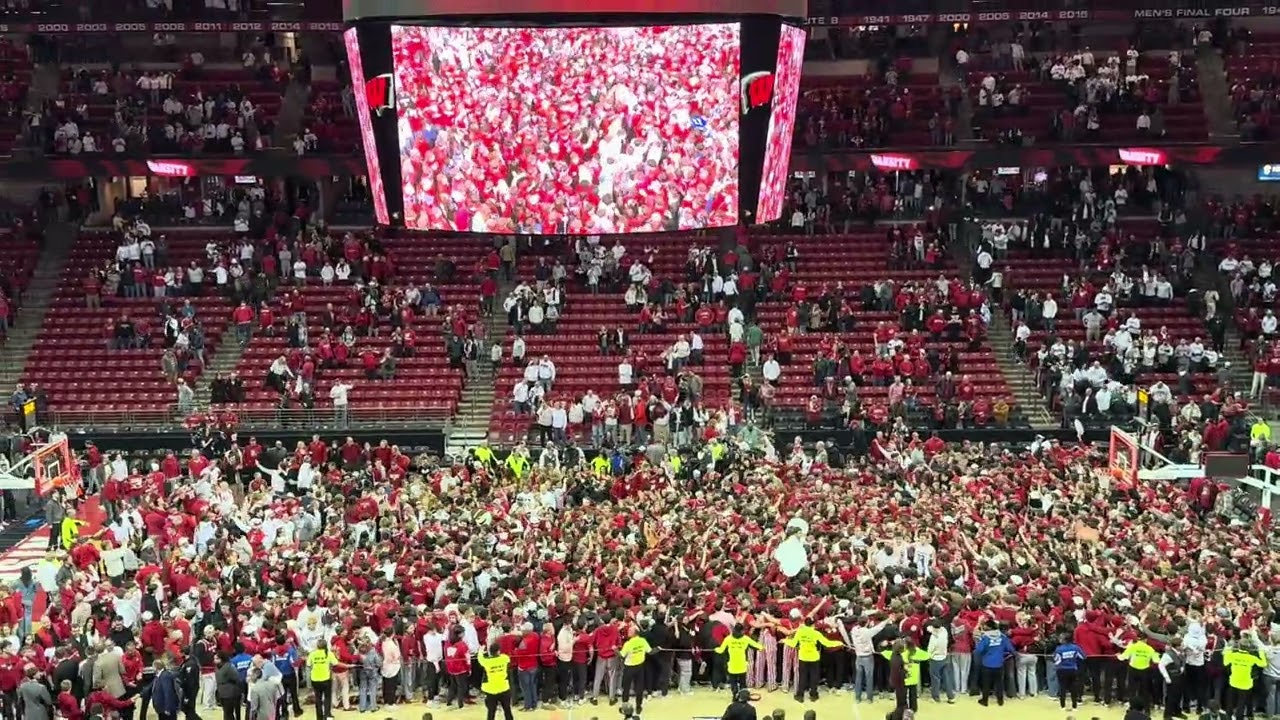 Wisconsin Badgers vs Michigan State basketball (Feb 13, 2026) COURT STORM