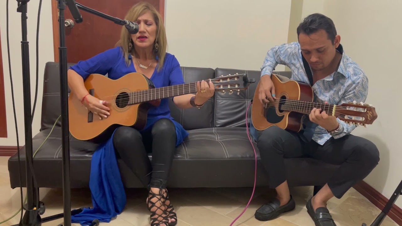 VICTORIA QUINDE  EL ULTIMO BESO-PASILLO
