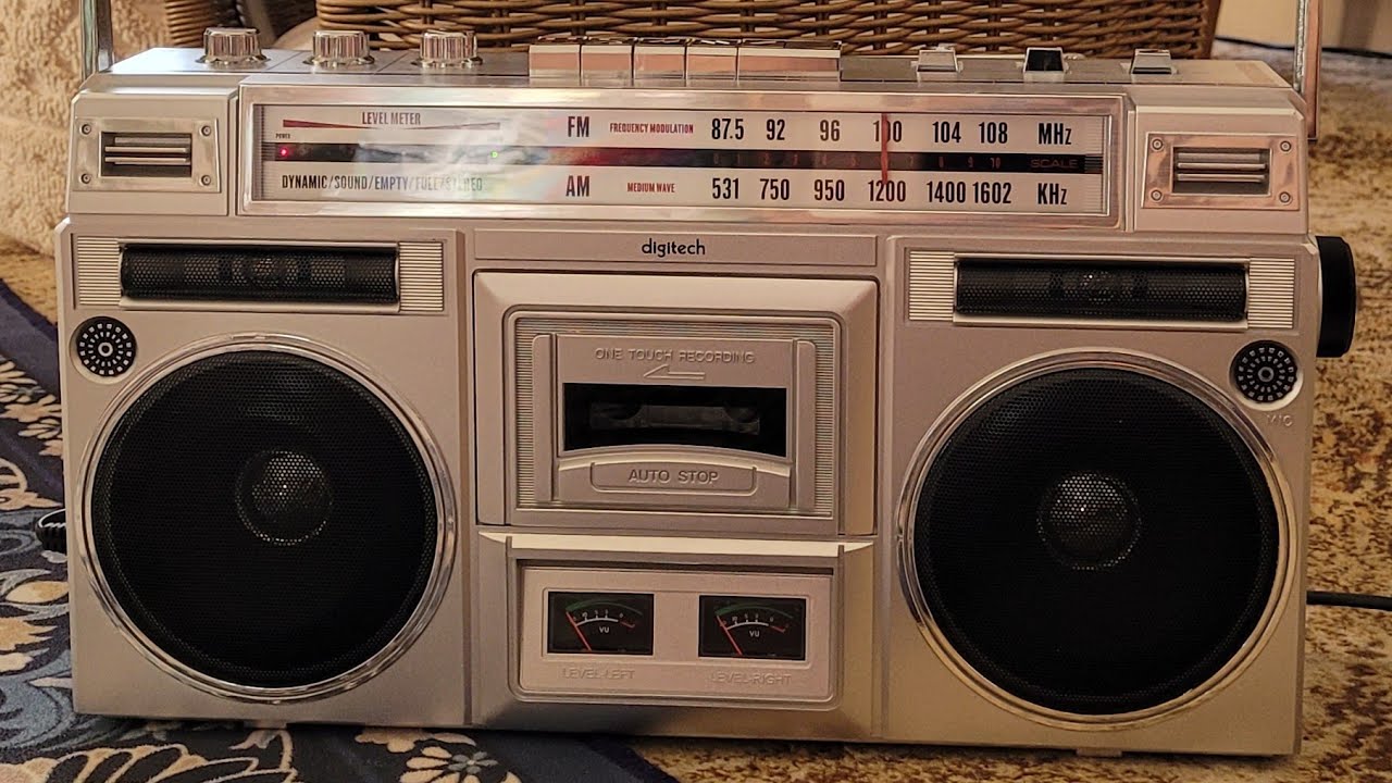 Digitech - Ghetto Blaster Unboxing Video!