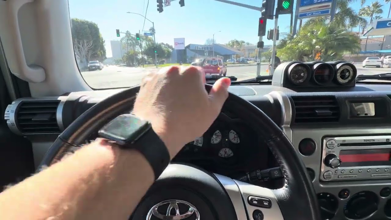 2012 FJ Cruiser Driving