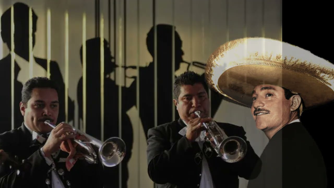 JAVIER SOLÍS; UNO MÁS.