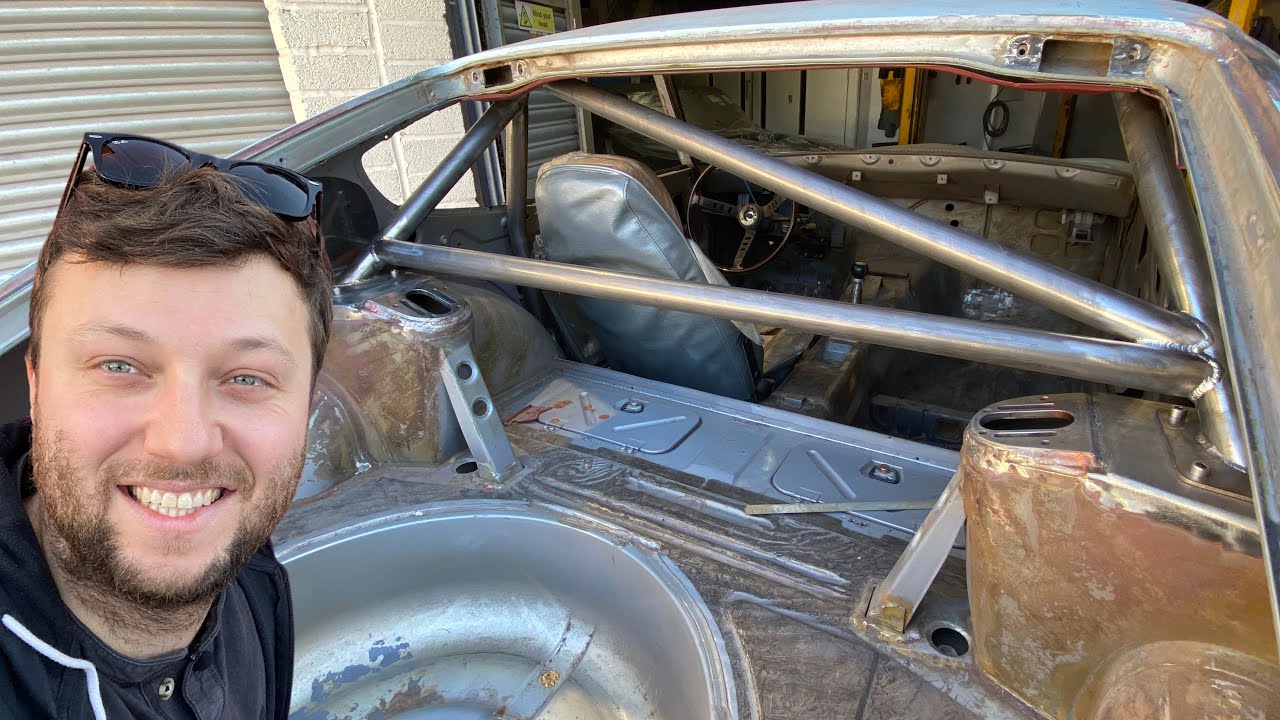 Datsun 240Z Restomod - Roll Cage Fabrication