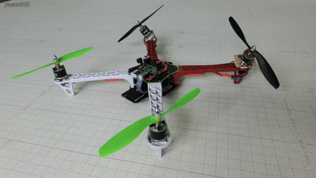 Quadcopter X (Motor4 and Servo2) & HK KK2.0 FW V1.5 Vol.50 Test Flight