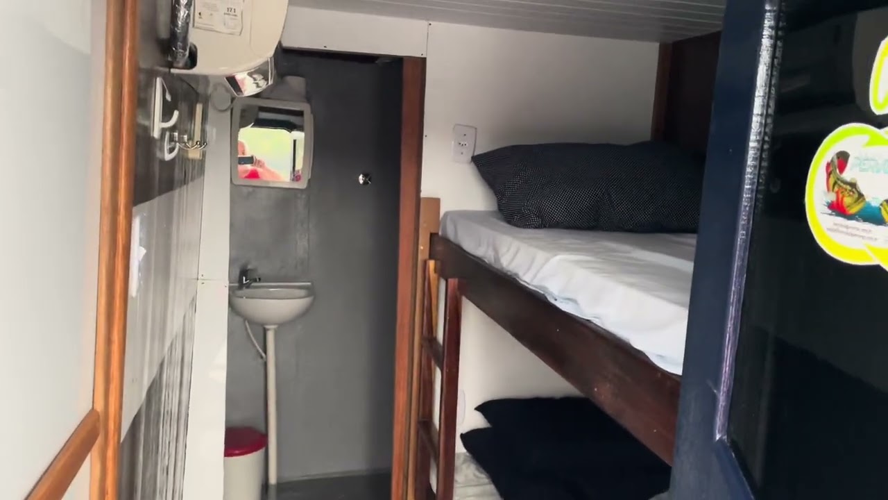 Suite 2 - 