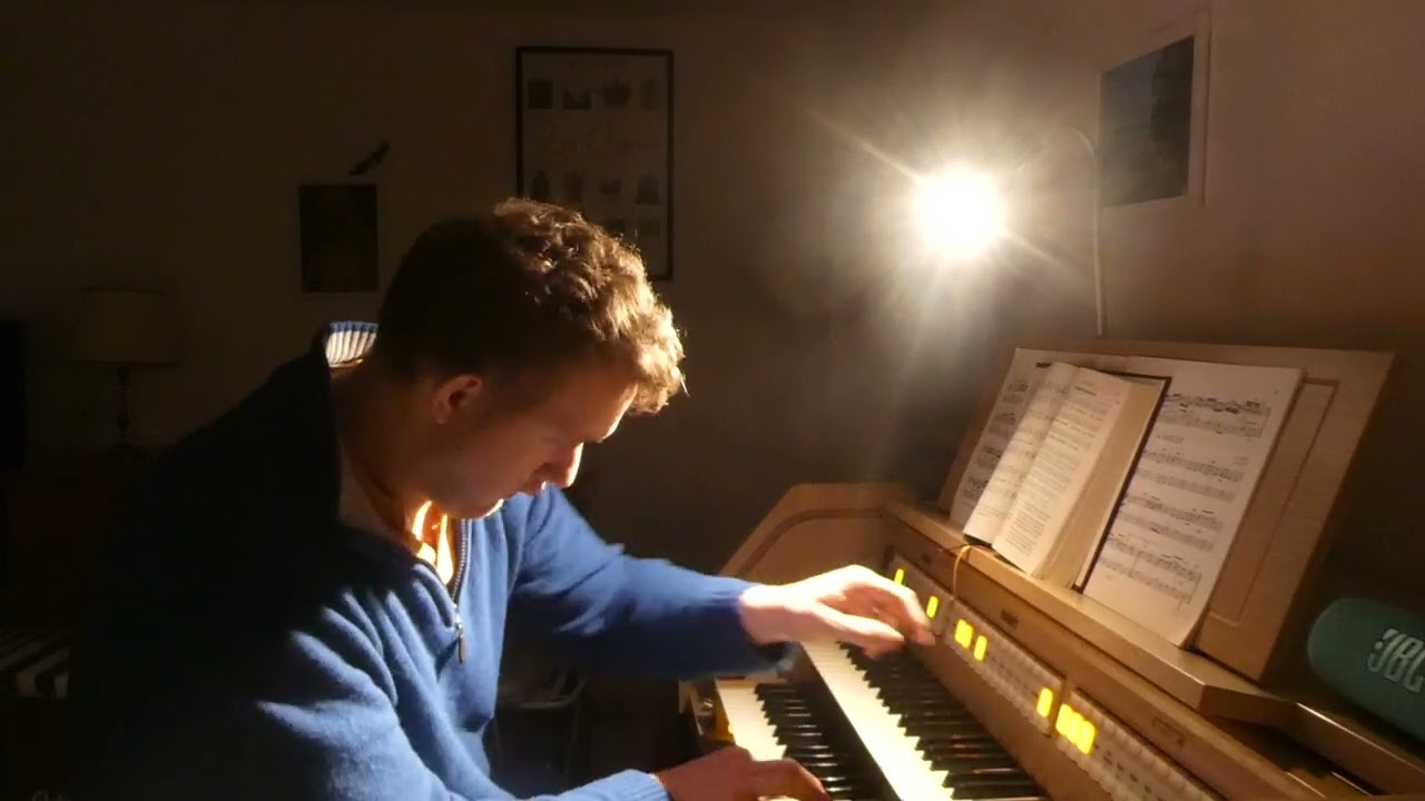 Medley chant scouts à l' orgue