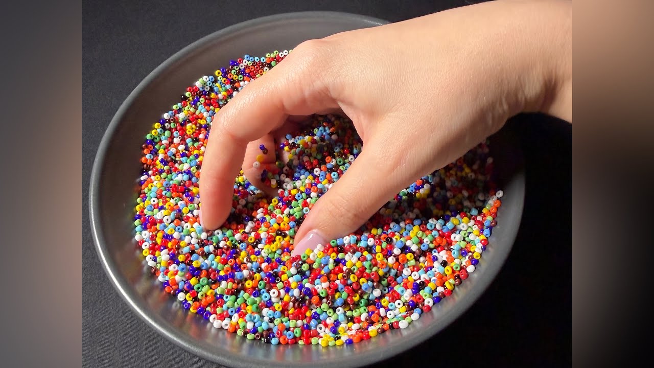 ASMR Colorful Plastic Beads Bowl 🥣 📿 Hand Sounds & Spoon Triggers 🫳🏻🥄💜