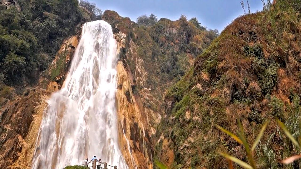 Cadena de Cascadas el Chiflon Chiapas México
