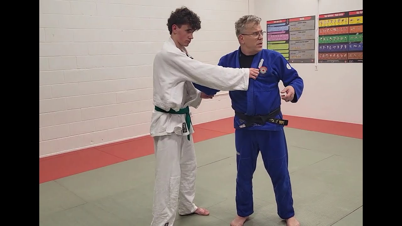 Tai Otoshi (Body Drop)
