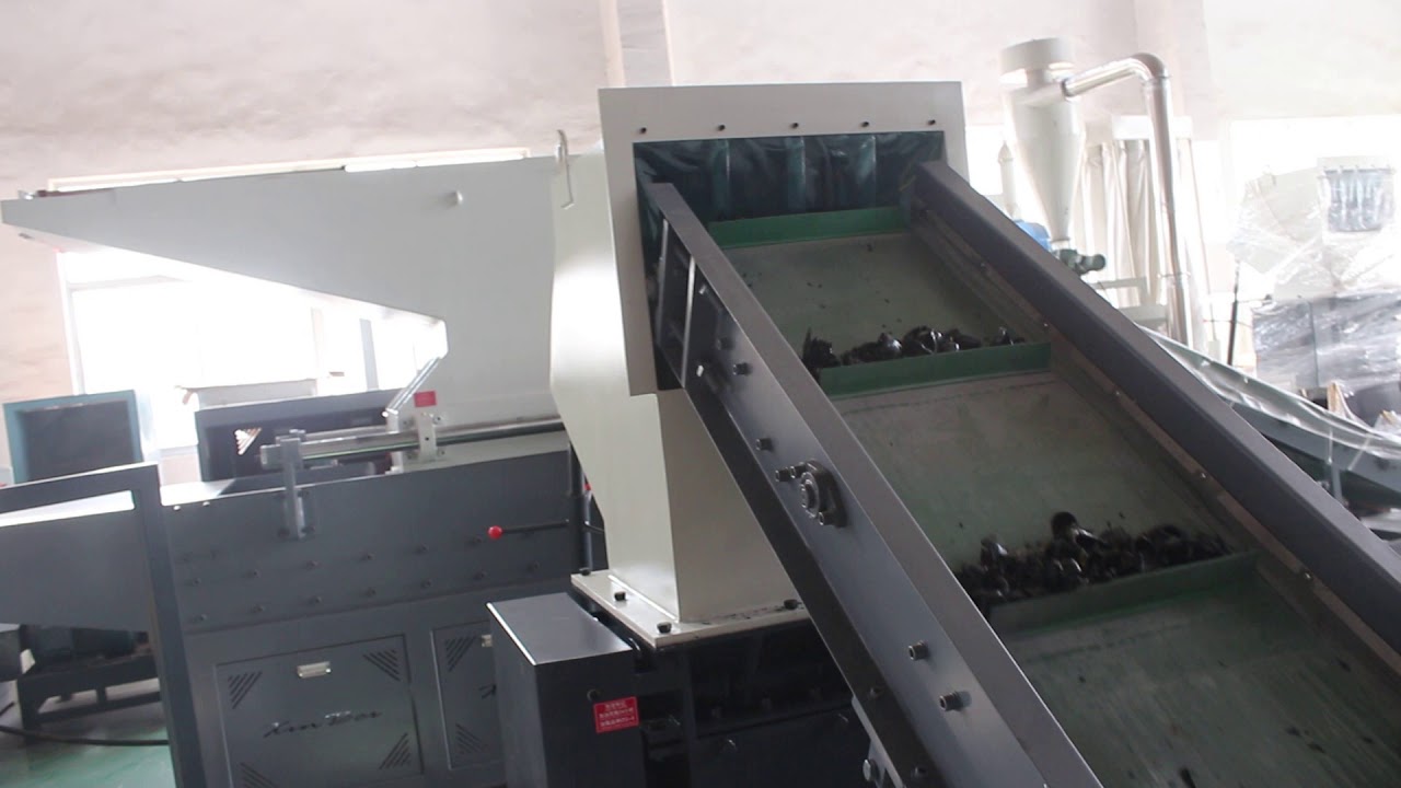 PLASTIC LUMP SHREDDER AND CRUSHER1