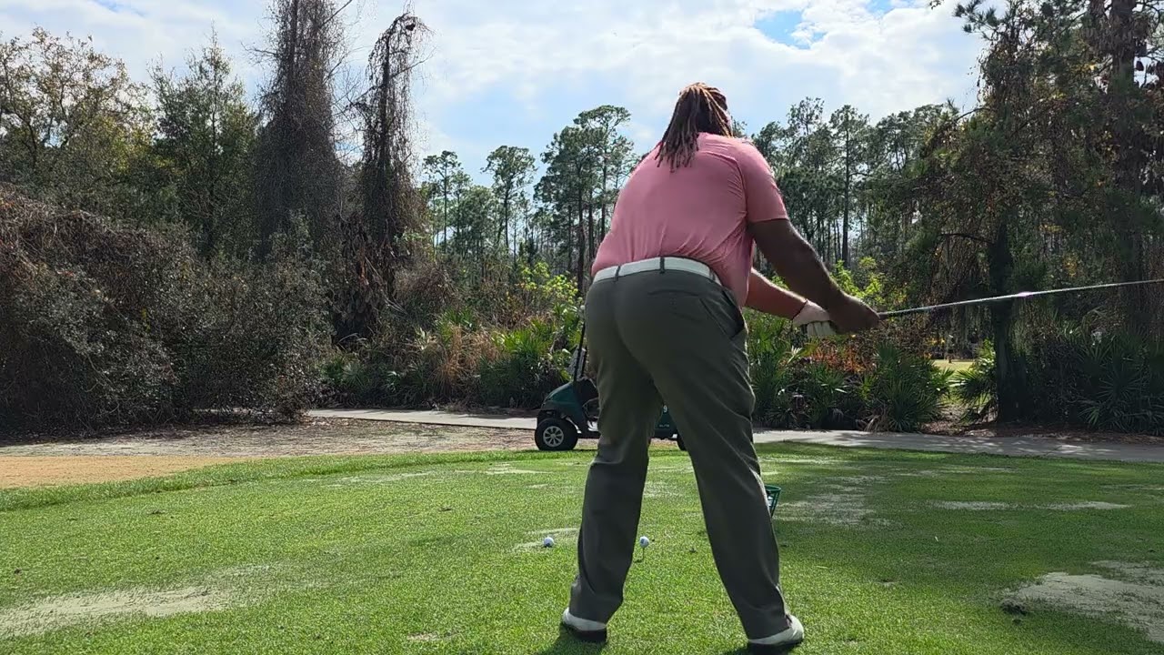 UNDERSTANDING HOW SEEING THE POSTERIOR SIDE CAN DEVELOP NATURALLY THE MIDDLE BODY TURN. 