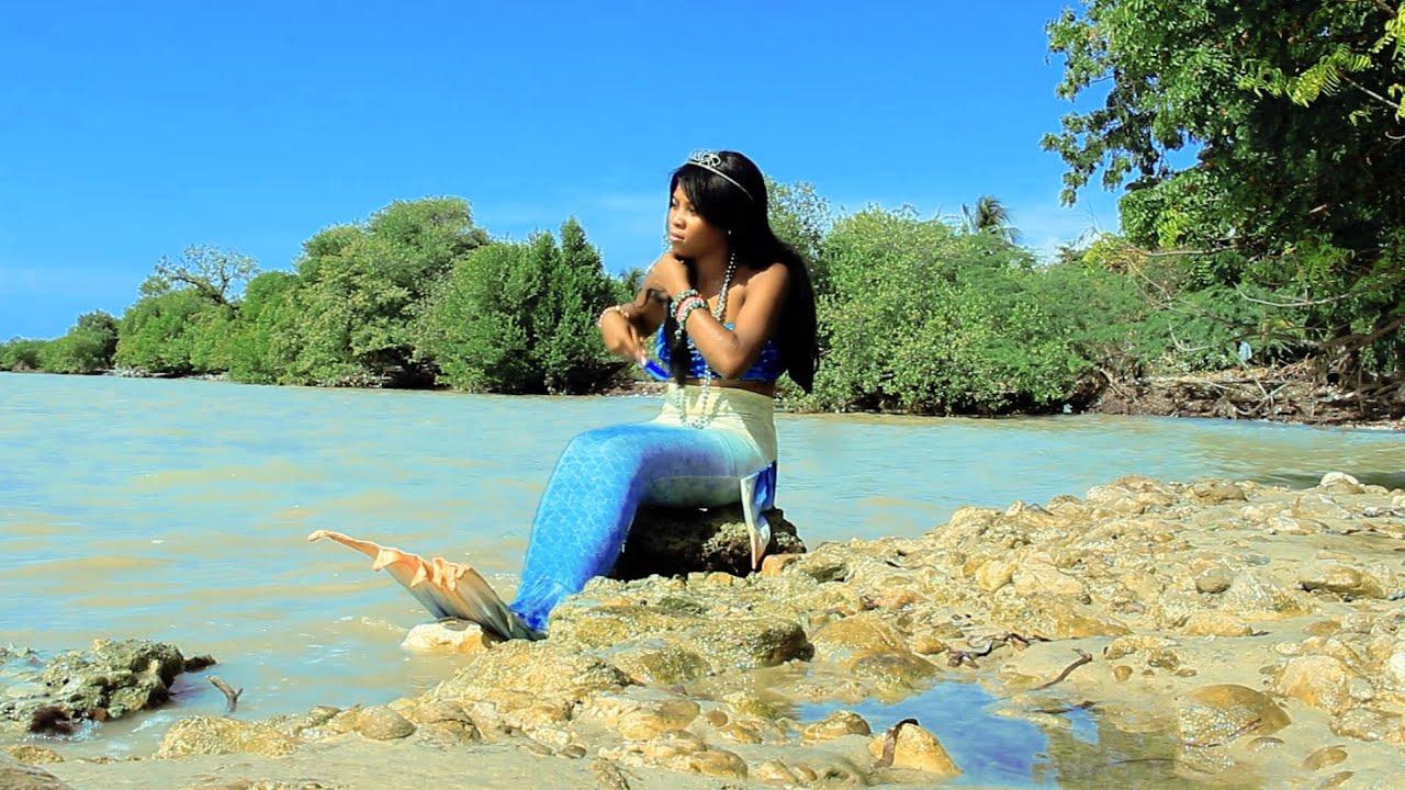 REINE SELINA (SAISON2) #82/sirène lan parèt divi,dodo pral gen pwblm anmwey 