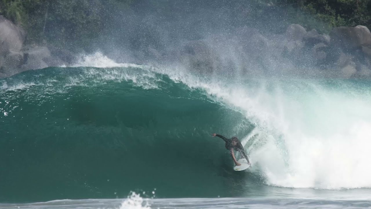 Jesse Mendes | Atlantico | Body Glove