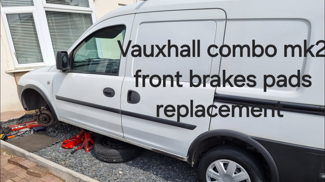 Vauxhall combo mk2/corsa c front brakes pads replacement