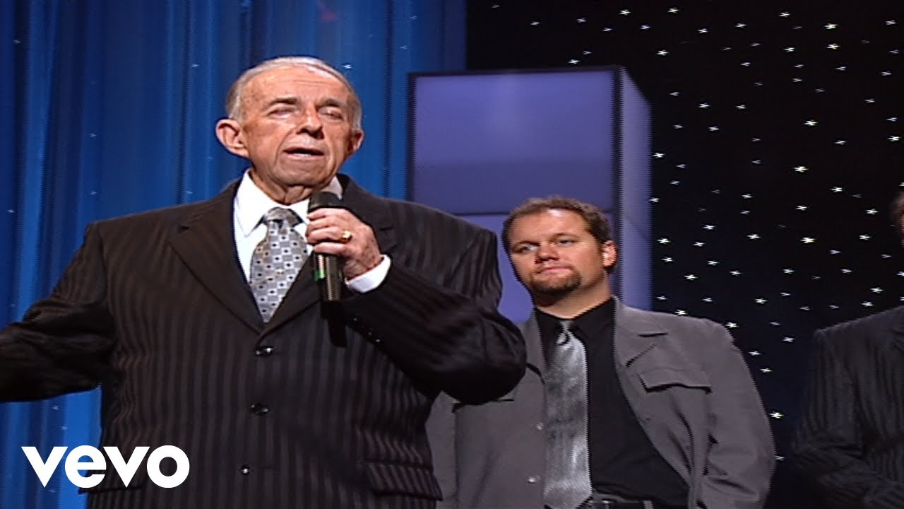 Bill & Gloria Gaither - Supper Time [Live] ft. Old Friends Quartet
