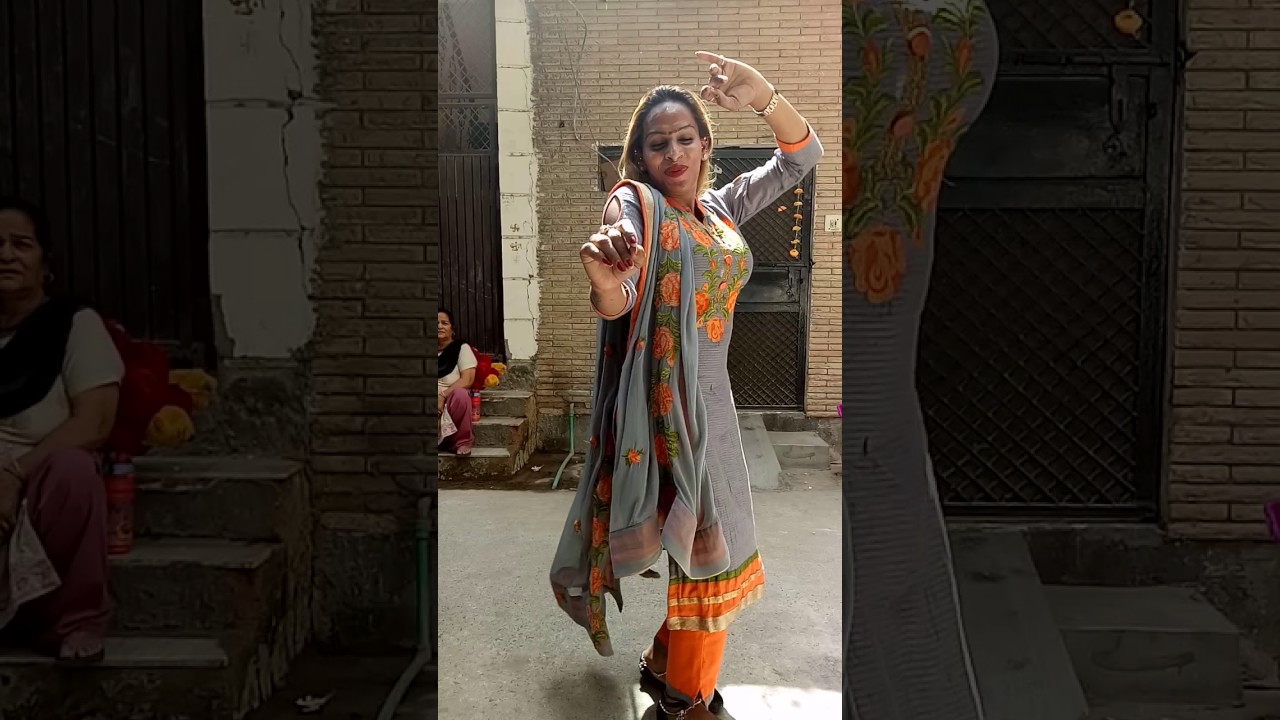 Haal kya hai dilon ka na pucho sanam