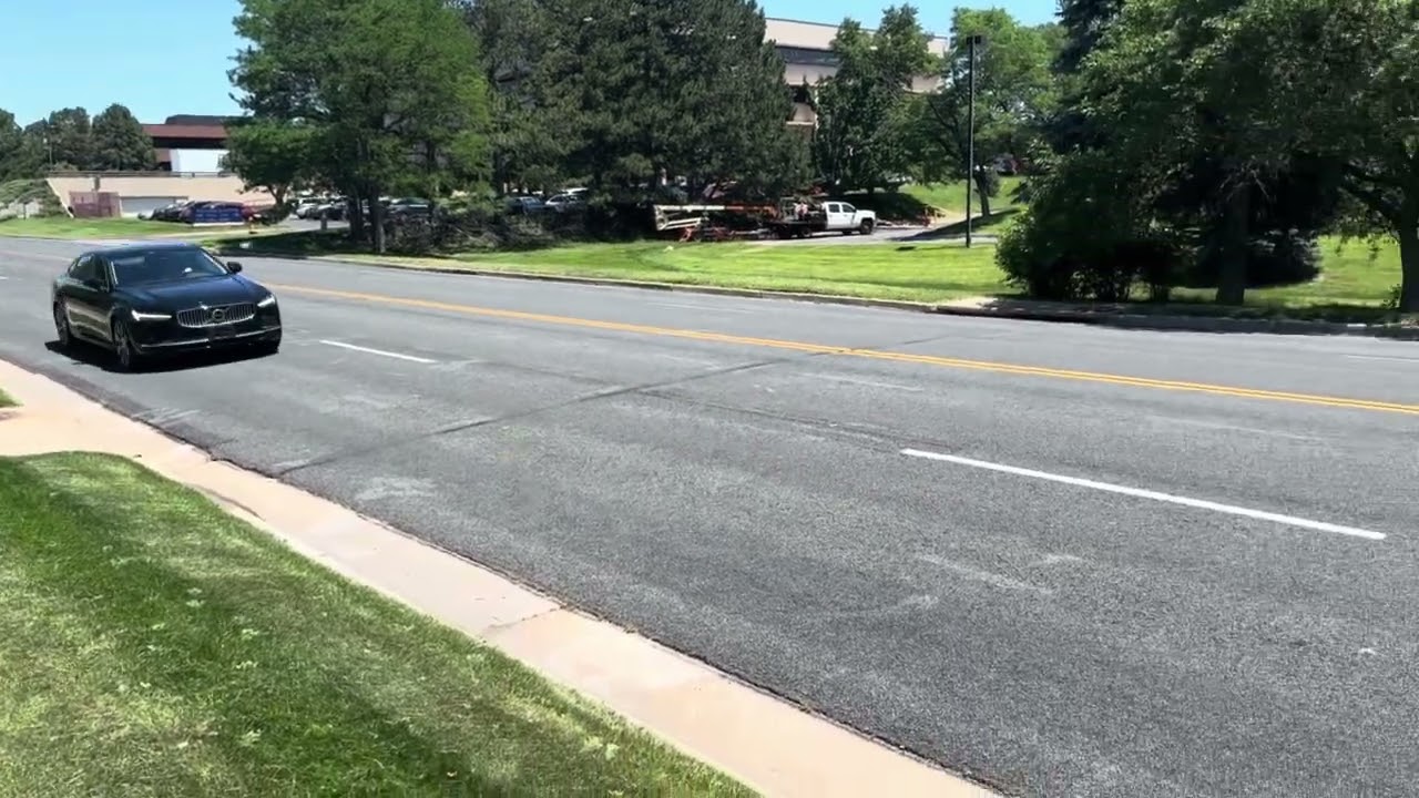 2023 Volvo S90 B6 Plus AWD Outside Drive By
