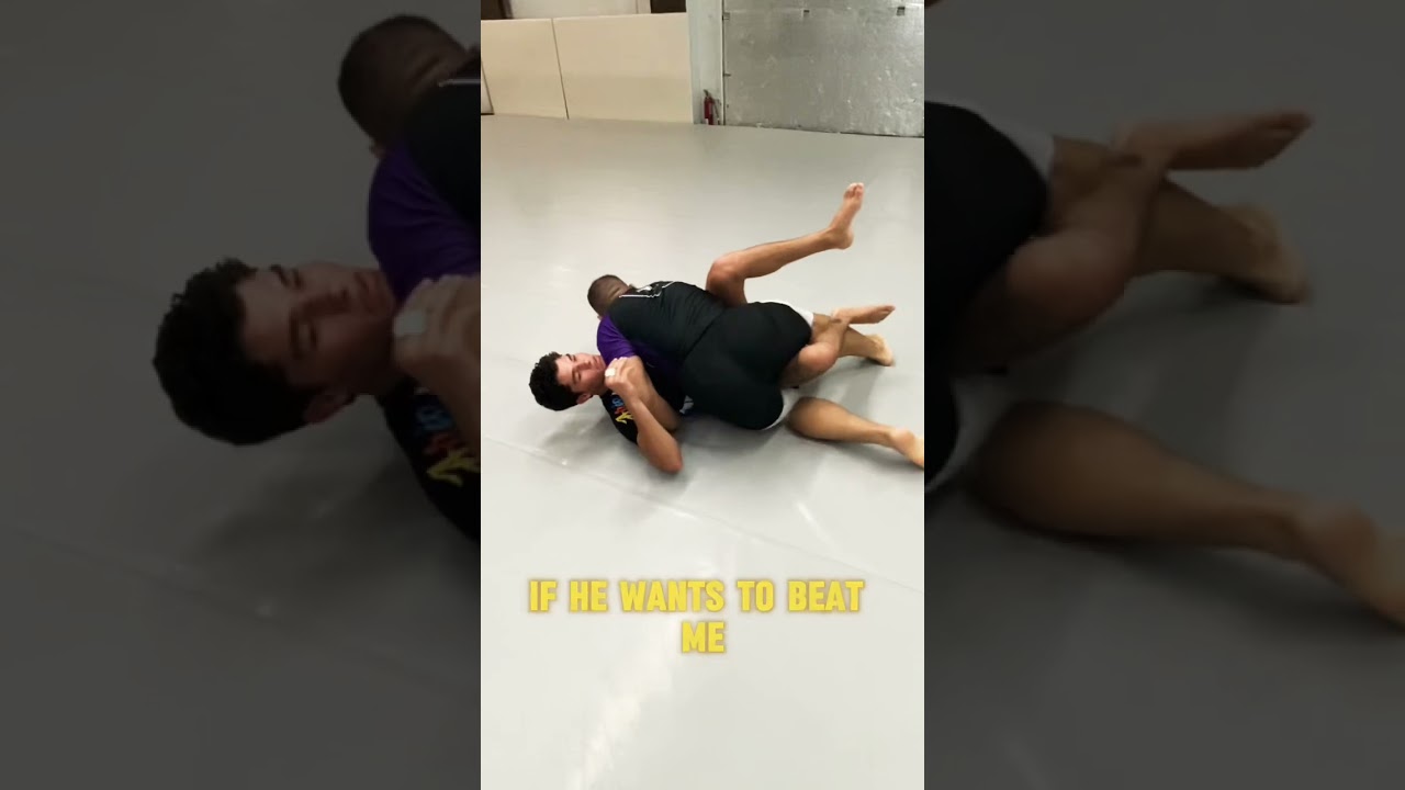 Body Lock passing 🐻🥇. Using the bodylock to pass Full 90 second breakdown on my page 