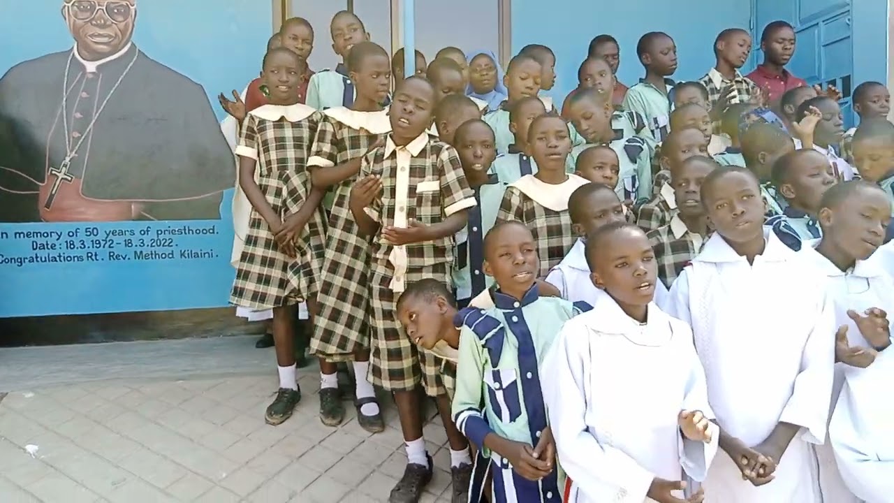St. Michael EMPS Kadongo 'Niseme Nini'