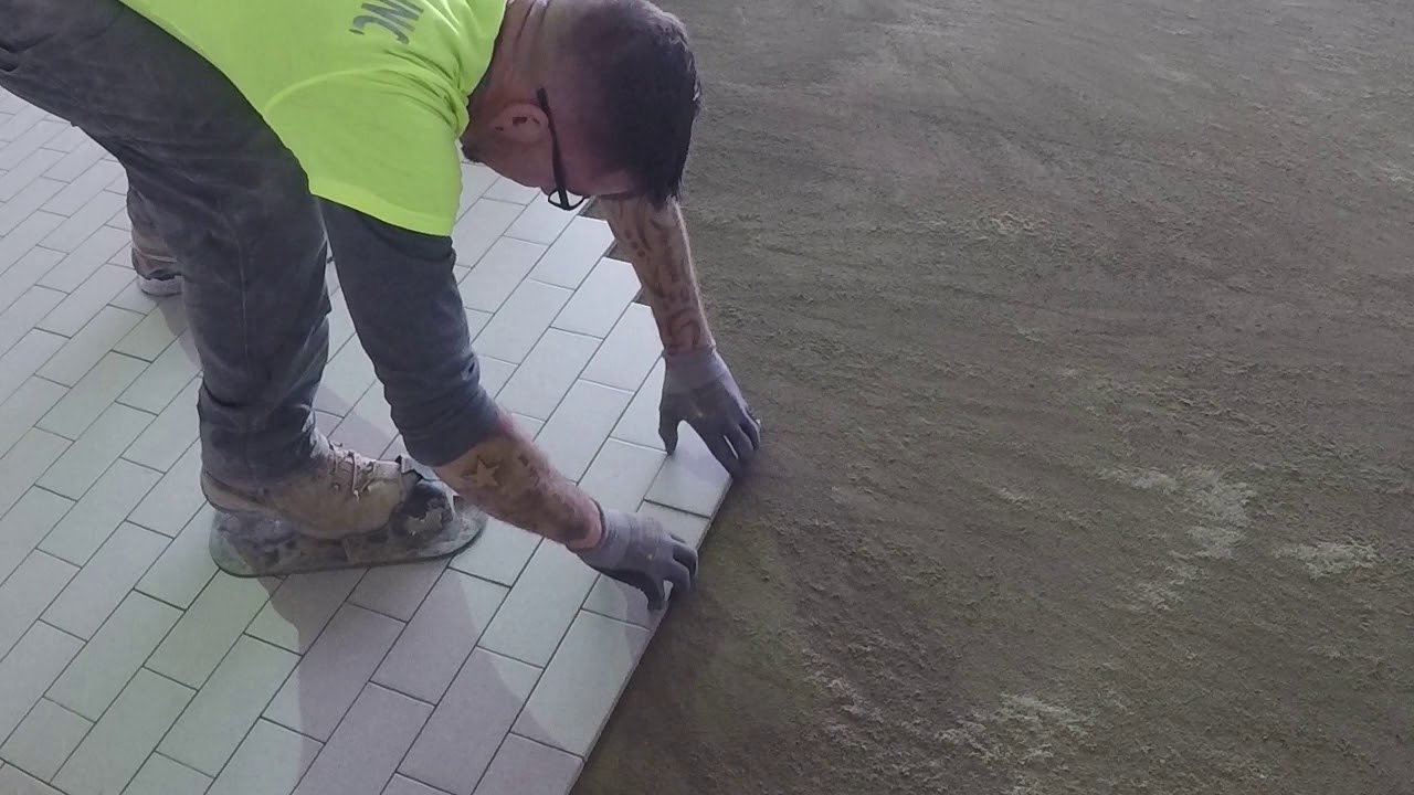 Clinker tile installation.  Master Craftsman.