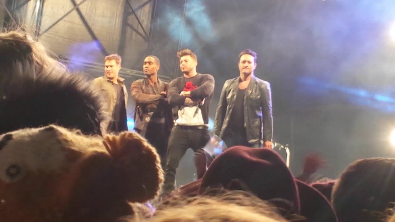 Blue - All Rise @ Cribbs Causeway 12/11/15