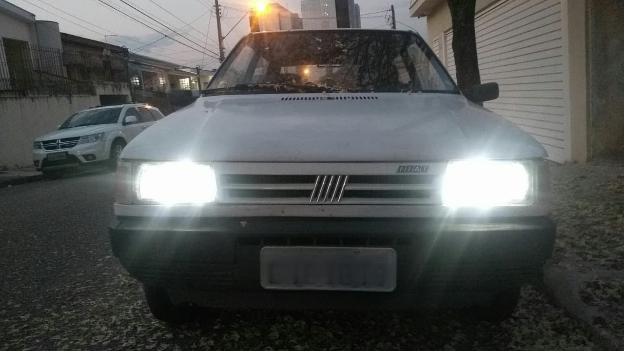 Fiat Uno Mille 1994: Pingo de led nas luzes de posição (lanterna)