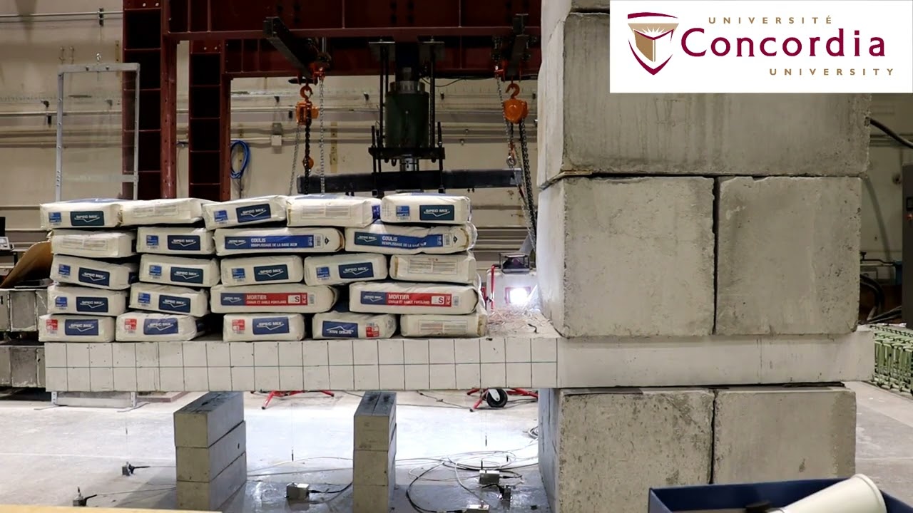 Testing of a reinforced concrete cantilver slab equipped with a Thermal Break