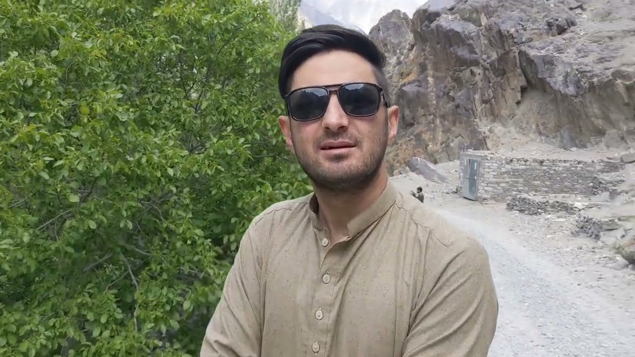 Shirazi Father Saying aboutLast Village on India Pakistan border | people life Near LOC |